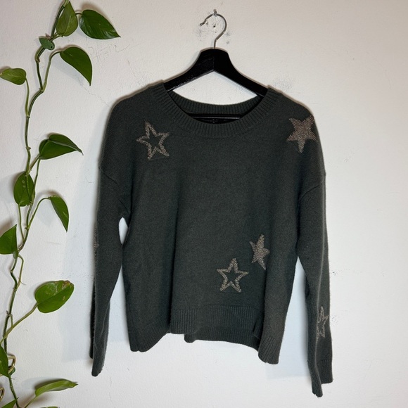 Rails Percy Olive Gold Stars - XL Green Soft Sweater. - Picture 11 of 14